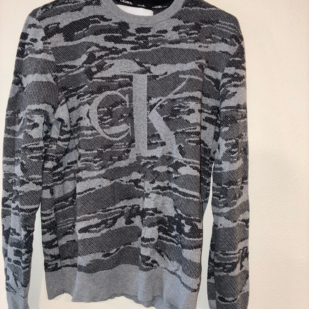 Calvin Klein Black and Gray Men's Crewneck Sweater
